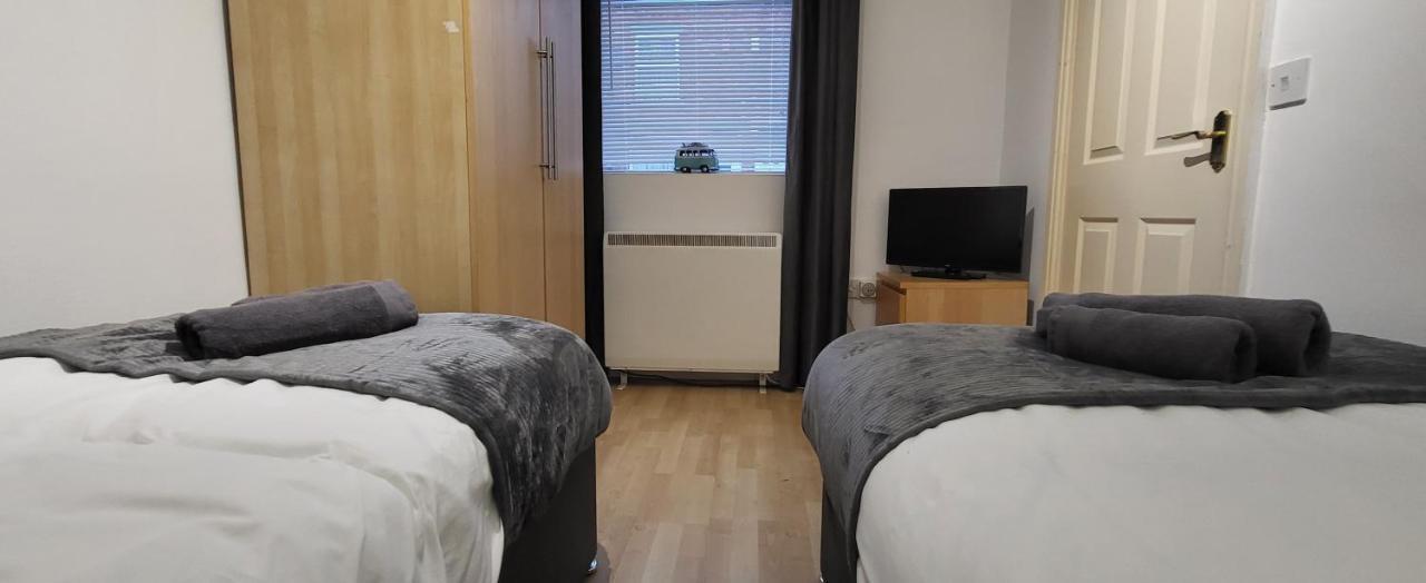 Cosy Stays Daybrook Nottingham Exterior photo